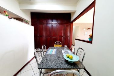 Apartamento &agrave; venda - 131m&sup2; - Centro
