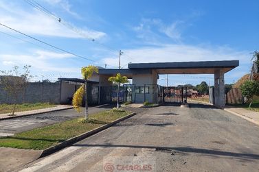 Terreno &agrave; venda - 10m&sup2; - Centro