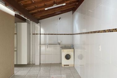 Casa &agrave; venda - 10m&sup2; - Centro