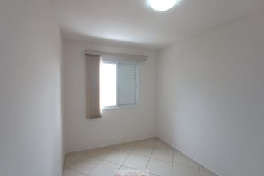 Apartamento para alugar - 105m&sup2; - Centro