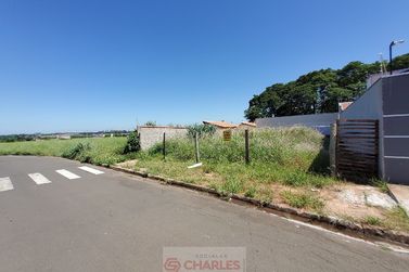 Terreno &agrave; venda - 10m&sup2; - Centro