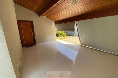 S&iacute;tio &agrave; venda - 312m&sup2; - Centro