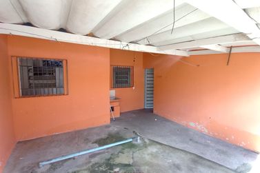 Casa para alugar - 100m&sup2; - Centro