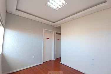 Sala Comercial para alugar - 100m&sup2; - Centro