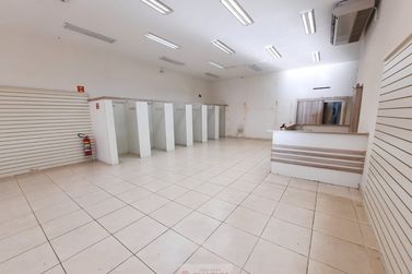 Sala Comercial para alugar - 194m&sup2; - Centro