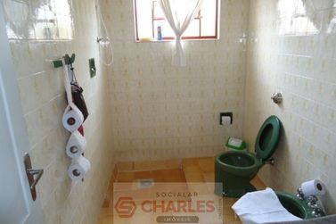 Casa &agrave; venda - 220m&sup2; - Centro