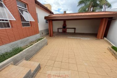 Casa &agrave; venda - 188m&sup2; - Centro