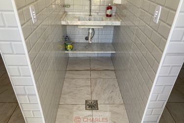 S&iacute;tio &agrave; venda - 450m&sup2; - Centro