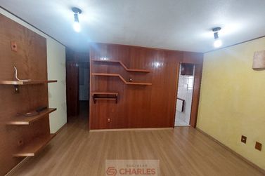 Apartamento &agrave; venda - 48m&sup2; - Centro