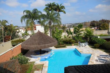 Casa &agrave; venda - 1000m&sup2; - Centro