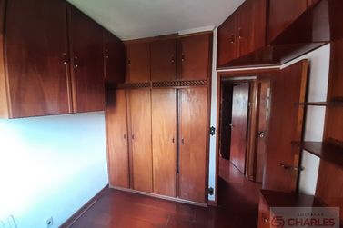Apartamento &agrave; venda - 46m&sup2; - Centro