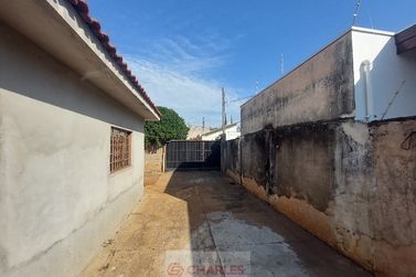 Casa &agrave; venda - 181m&sup2; - Centro