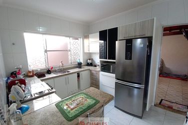 Casa &agrave; venda - 166m&sup2; - Centro