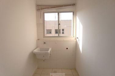 Apartamento para alugar - 60m&sup2; - Centro