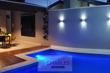 Casa &agrave; venda - 212m&sup2; - Centro