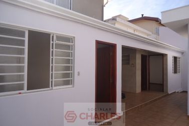 Casa &agrave; venda - 260m&sup2; - Centro