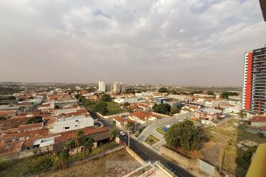 Apartamento &agrave; venda - 155m&sup2; - Centro