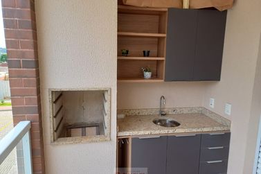 Apartamento &agrave; venda - 93m&sup2; - Centro