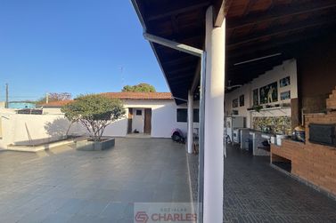 Casa &agrave; venda - 175m&sup2; - Centro