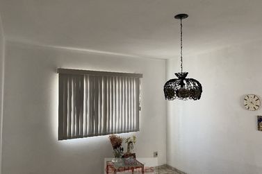 Casa &agrave; venda - 204m&sup2; - Centro
