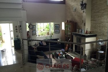 Casa &agrave; venda - 10m&sup2; - Centro