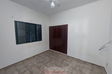 S&iacute;tio &agrave; venda - 345m&sup2; - Centro