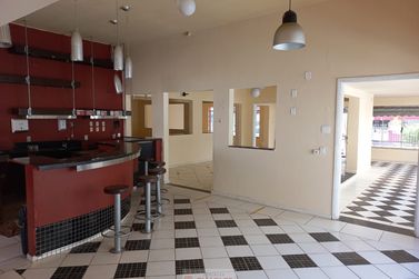 Sala Comercial &agrave; venda - 362m&sup2; - Centro
