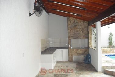 Casa &agrave; venda - 249m&sup2; - Centro