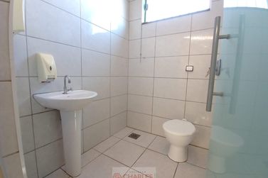 Sal&atilde;o Comercial para alugar - 300m&sup2; - Centro
