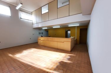 Sala Comercial para alugar - 228m&sup2; - Centro