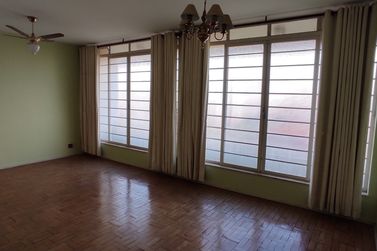 Apartamento &agrave; venda - 10m&sup2; - Centro