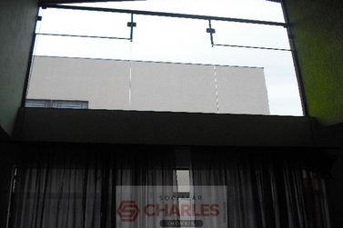 Sal&atilde;o Comercial &agrave; venda - 380m&sup2; - Centro