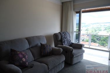 Apartamento &agrave; venda - 136m&sup2; - Centro