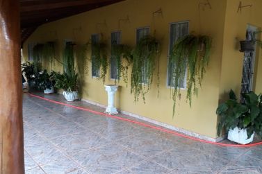 S&iacute;tio &agrave; venda - 10m&sup2; - Centro