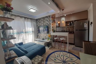 Apartamento &agrave; venda - 46m&sup2; - Centro