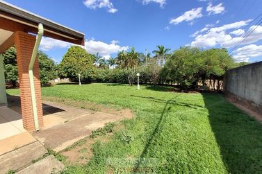 S&iacute;tio &agrave; venda - 220m&sup2; - Centro