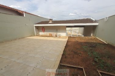 Casa &agrave; venda - 141m&sup2; - Centro