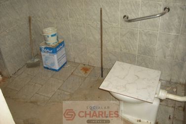 Sal&atilde;o Comercial &agrave; venda - 150m&sup2; - Centro