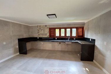 Casa &agrave; venda - 547m&sup2; - Centro