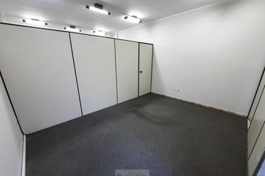 Sal&atilde;o Comercial para alugar - 30m&sup2; - Centro