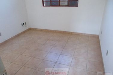 S&iacute;tio &agrave; venda - 124m&sup2; - Centro