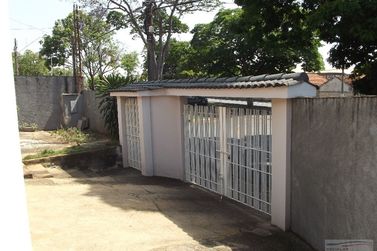 Casa &agrave; venda - 169m&sup2; - Centro