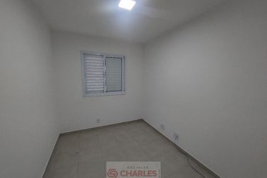 Apartamento &agrave; venda - 93m&sup2; - Centro