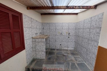 Casa &agrave; venda - 246m&sup2; - Centro