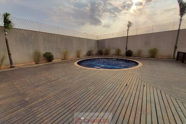 Apartamento &agrave; venda - 155m&sup2; - Centro