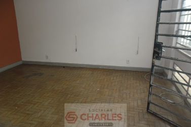 Casa &agrave; venda - 600m&sup2; - Centro