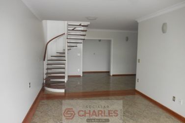 Apartamento &agrave; venda - 180m&sup2; - Centro