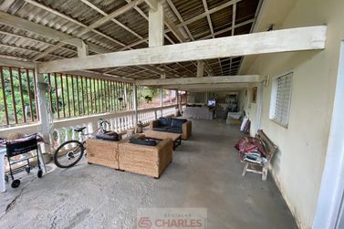S&iacute;tio &agrave; venda - 10m&sup2; - Centro