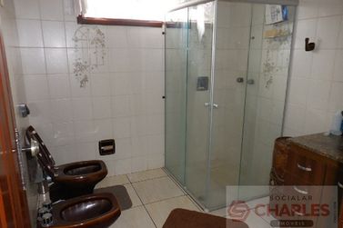 Casa &agrave; venda - 335m&sup2; - Centro