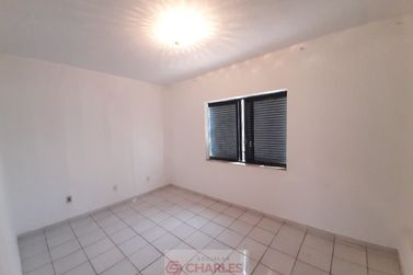 Casa para alugar - 186m&sup2; - Centro